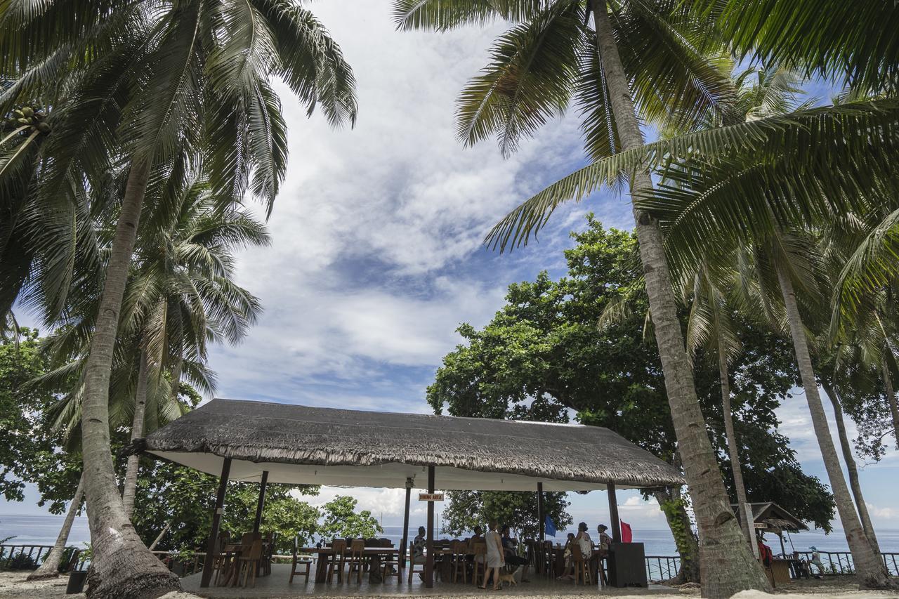 סמאל La Isla Bonita Talikud Island Beach Resort מראה חיצוני תמונה