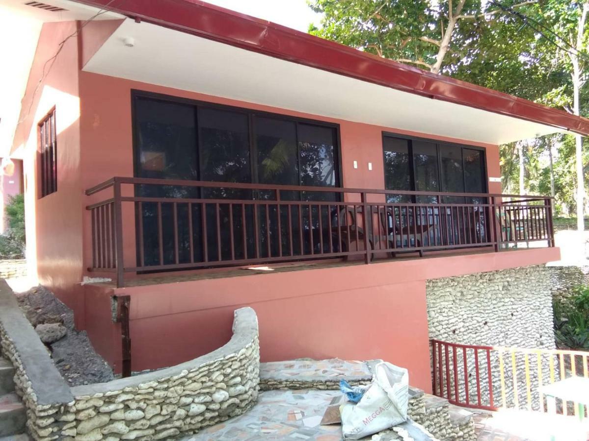 סמאל La Isla Bonita Talikud Island Beach Resort מראה חיצוני תמונה
