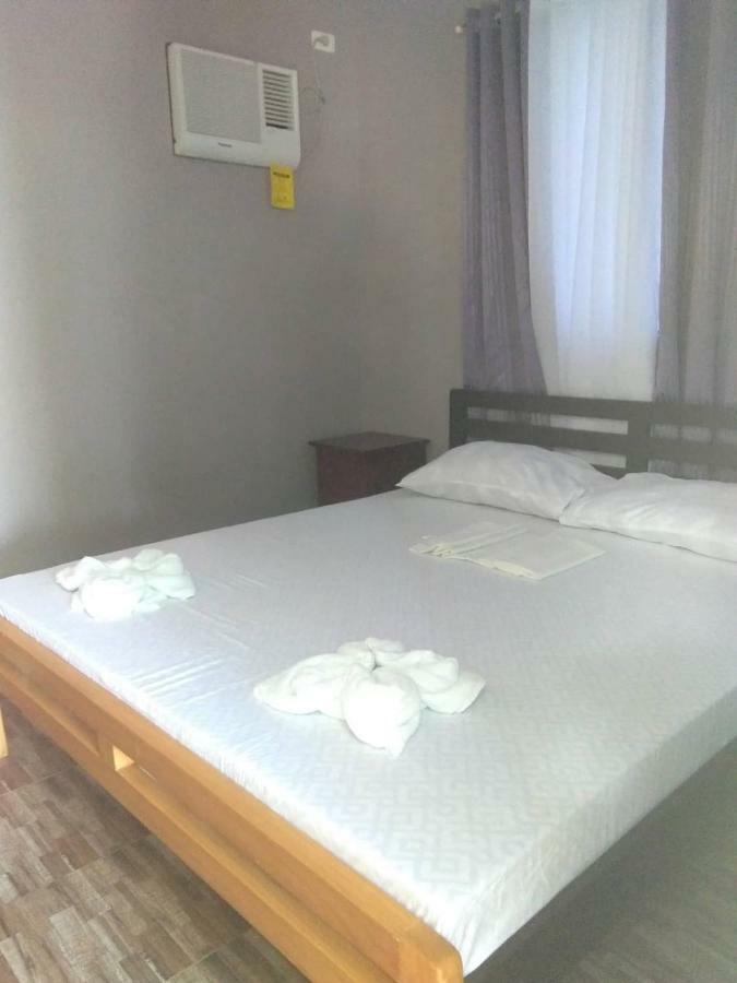 סמאל La Isla Bonita Talikud Island Beach Resort מראה חיצוני תמונה